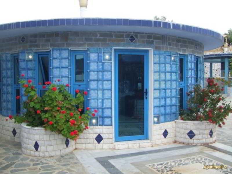 Paco'S Resort Gaios Exterior photo
